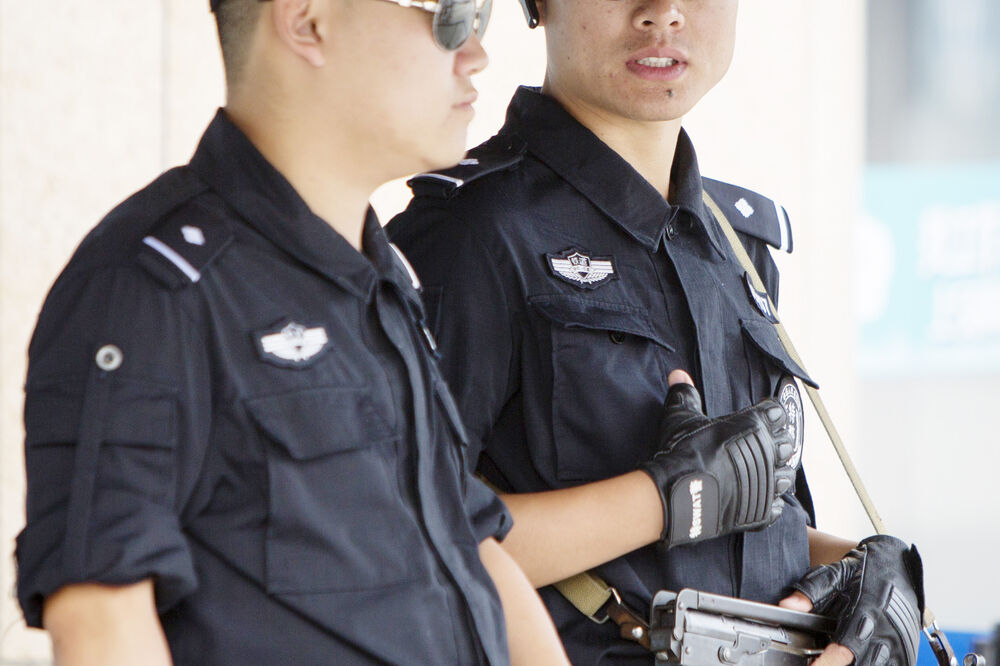 kineska policija, Foto: Shutterstock