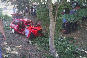 Nesreća na Auto trci: Vozač uletio u publiku, poginuo Baranin
