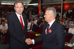 "Car Ranko Krivokapić je go, samo to treba neko da mu kaže"