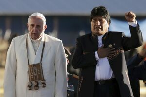 Papa Franja danas u Boliviji, ne zna se je li žvakao lišće koke
