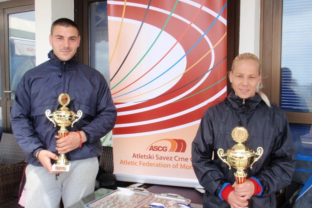 Tomaš Đurović i Slađana Perunović, Foto: Atletski savez Crne Gore