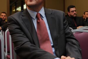 Bojović: Postaviti pitanje povjerenja Vladi