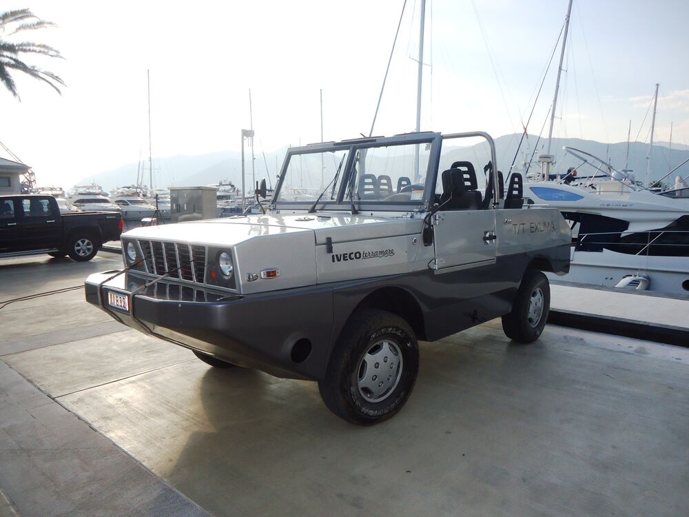 Superyacht Rendevousz