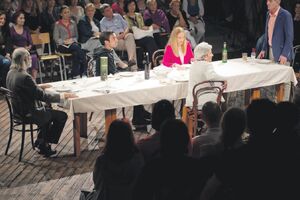 Grad teatar: Sarajlije optimistično i dirljivo o prošlosti