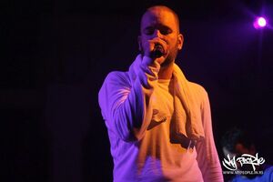 Sivilo objavio novu pjesmu "feat. Ceca"