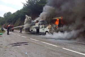 Berane: Zapalio se autobus prevoznika "Ozlem", nema povrijeđenih