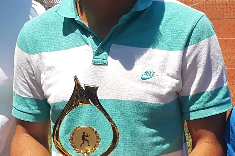 Pavle Rogan, Foto: Teniski klub As