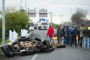 Eurotunel zatvoren, štrajkači blokirali prugu