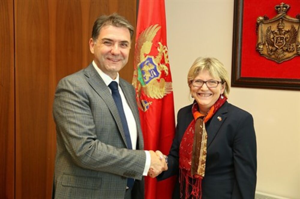 Margaret Uehara, Petar Ivanović, Foto: Vlada Crne Gore