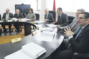 Nastaviti rad na zakonskom uređivanja kamata