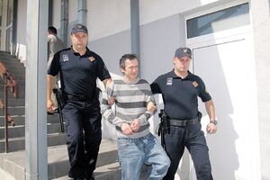 Dedušaju dvije godine robije jer je ubo brata