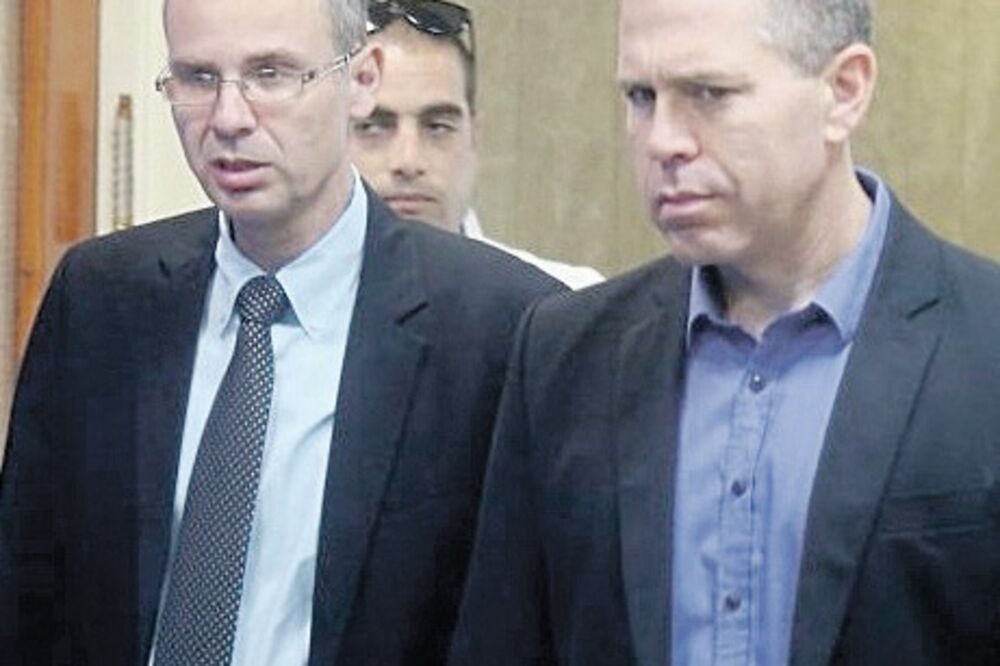 Gilad Erdan, Jariv Levin (Novina)