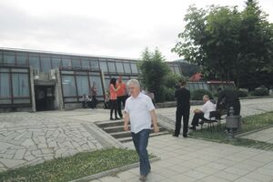 Uzalud čekali 100 eura pomoći