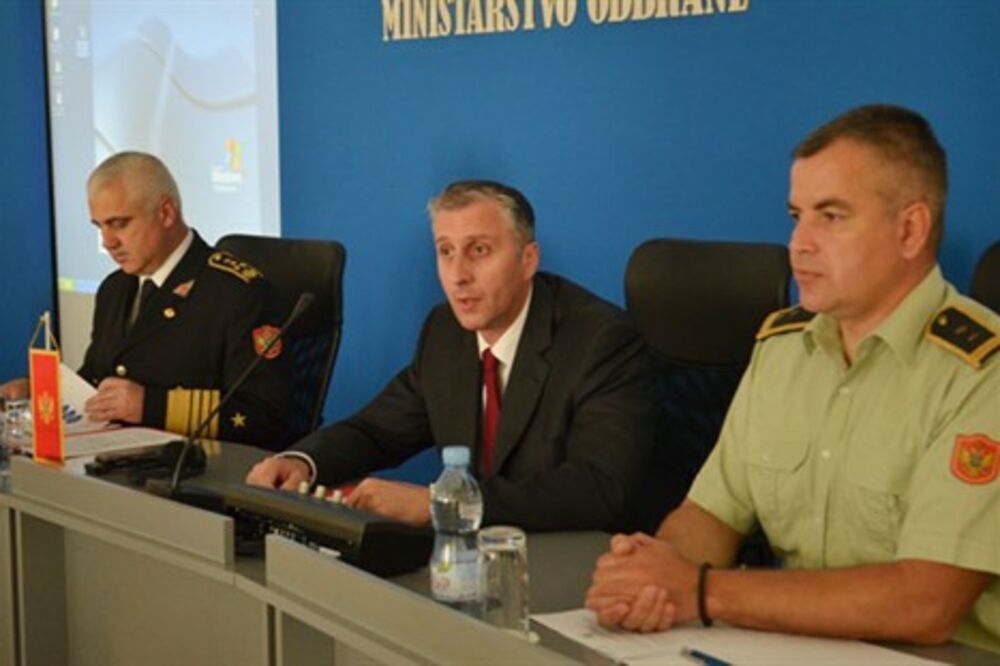 Ivan Mašulović, Dragan Samardžić, Foto: Ministarstvo odbrane Crne Gore