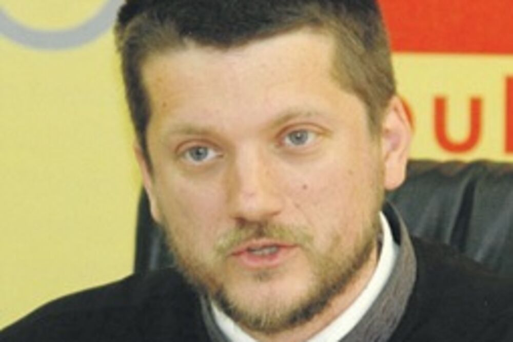 Protojerej-stavrofor Gojko Perović