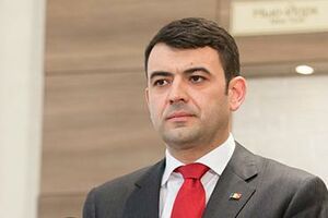Premijer Moldavije podnio ostavku zbog sporne autentičnosti...