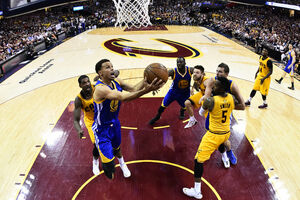 Golden Stejt izjednačio rezultat u seriji (video)