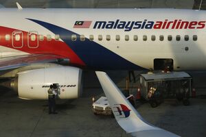 Prinudno sletio avion "Malezija erlajnsa"