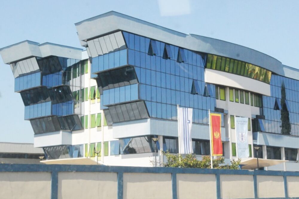 Zgrada Vodovoda na Zabjelu, Foto: Luka Zeković