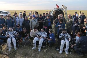 Evakuisani kosmonauti poslije povratka na Zemlju