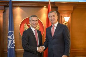 Stoltenberg o bombardovanju: Duboko žalim zbog žrtava