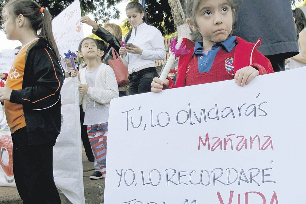 Paragvaj, protest protiv zlostavljanja djece, Foto: Media.zenfs.com