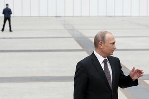 Putin: Rusija nema nikakve odnose sa G7