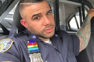 "Privedi me": Policajac iz Njujorka zbog kojeg bi žene rado kršile...