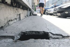 Djevojčica upala u rupu u centru Podgorice