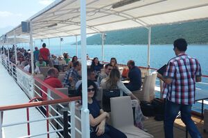 Plave zastavice za 18 plaža na crnogorskom primorju