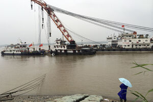 Do sada izvučeno 77 tijela sa potonulog kineskog broda