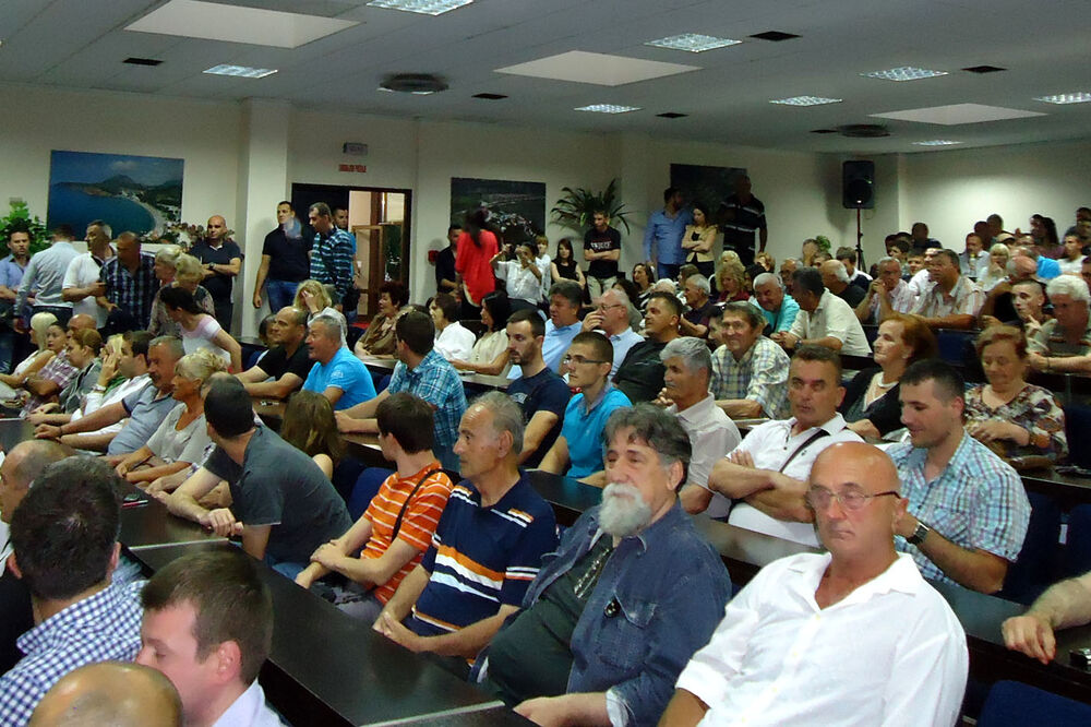 Demokratski front Bar, Foto: Radomir Petrić