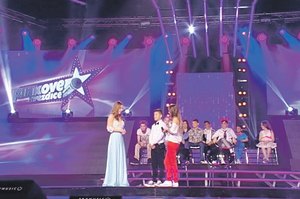 Pinkove zvezdice, Foto: Printscreen