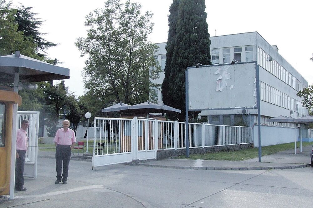 PLC Morača, Titeks (bivši), Foto: Vijesti