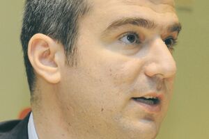 Većina građana rad državne uprave ocjenjuje kao loš