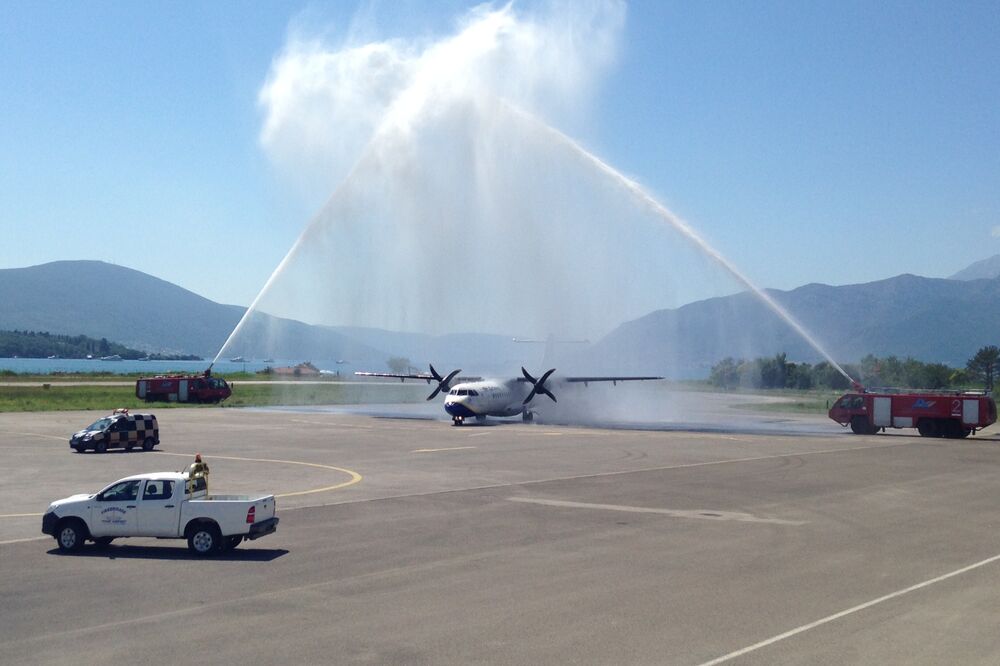 Tivat, aerodrom, Foto: Siniša Luković