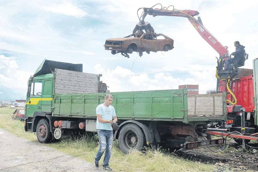 auta, Ćemovsko polje, Foto: Zoran Đurić