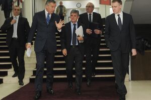 Svetozaru Maroviću počasna funkcija?