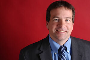 Umro istoričar Hju Ambrouz