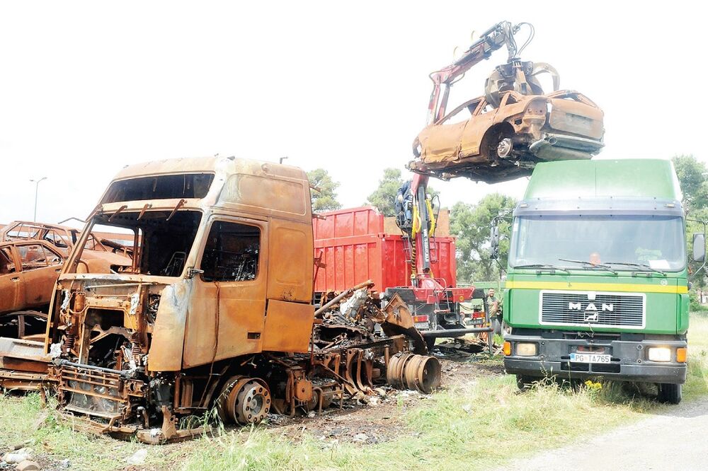 automobili, deponija, Foto: Zoran Đurić