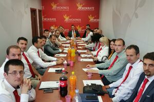 Na prvom Kongresu Demokratske Crne Gore biće 608 delegata