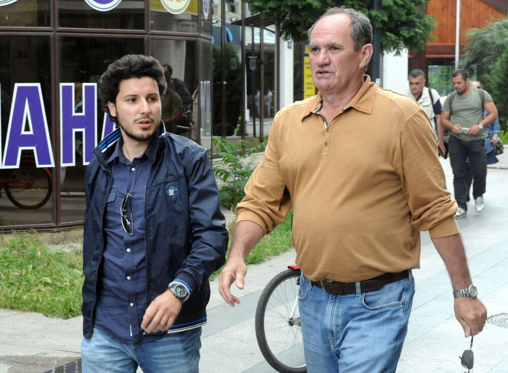 Protestna šetnja, URA