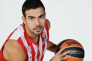 Kostas Slukas traži unosniji ugovor