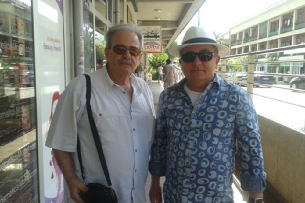 Robert Maklowicz, Mašo Čekić