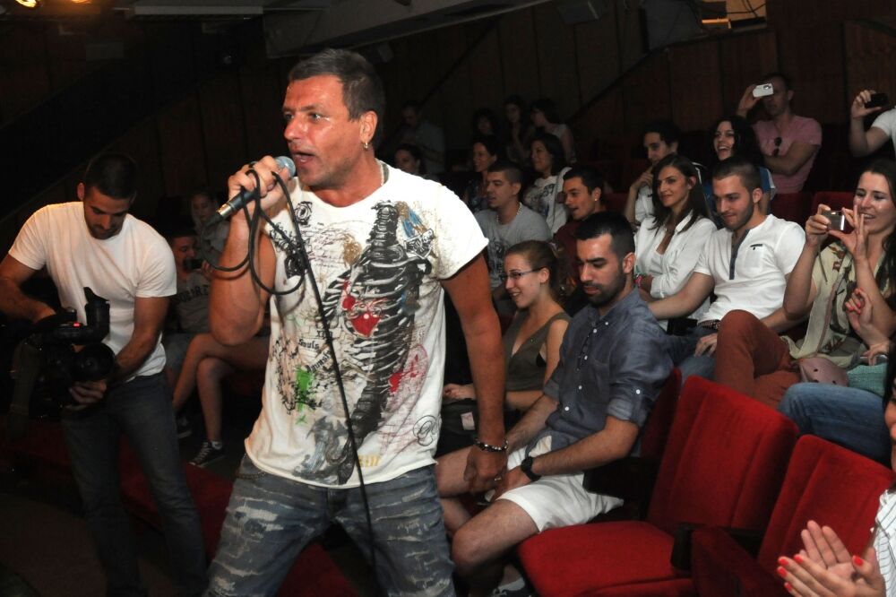 Van Gogh, Foto: Luka Zeković