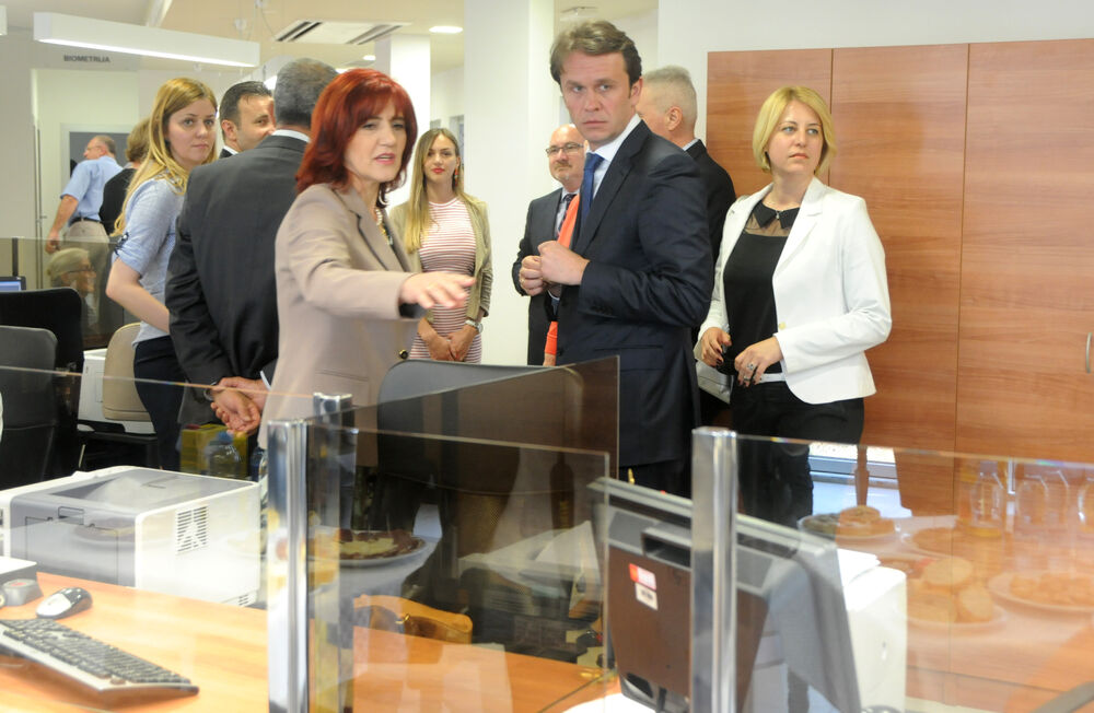 Raško Konjević, Limenka