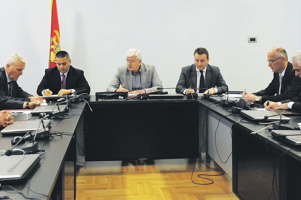 Biro za koordinaciju službi (Novina)