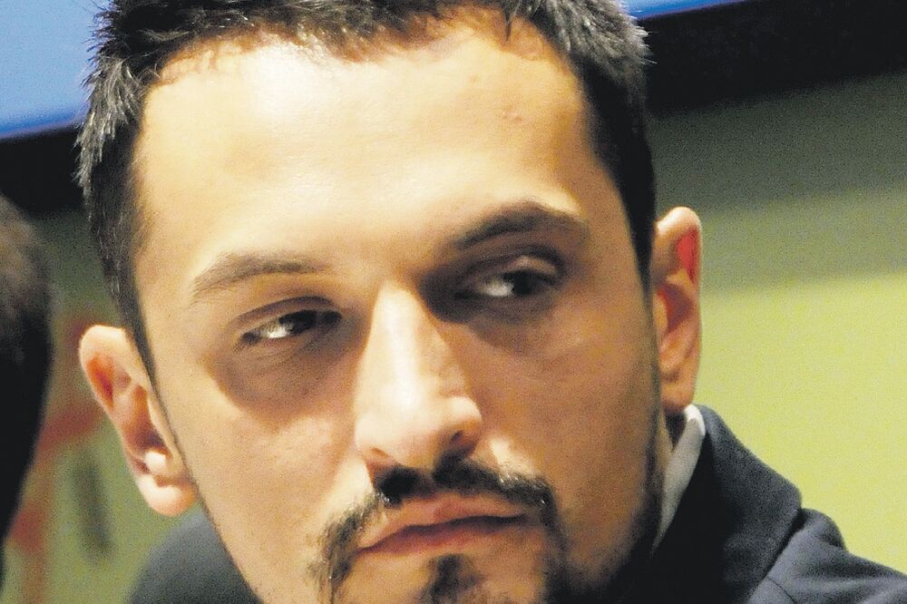 Danijel Kalezić (Novina)