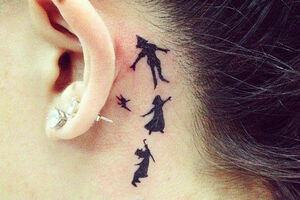 Kreativne ideje za tetovažu oko uha  [FOTO]