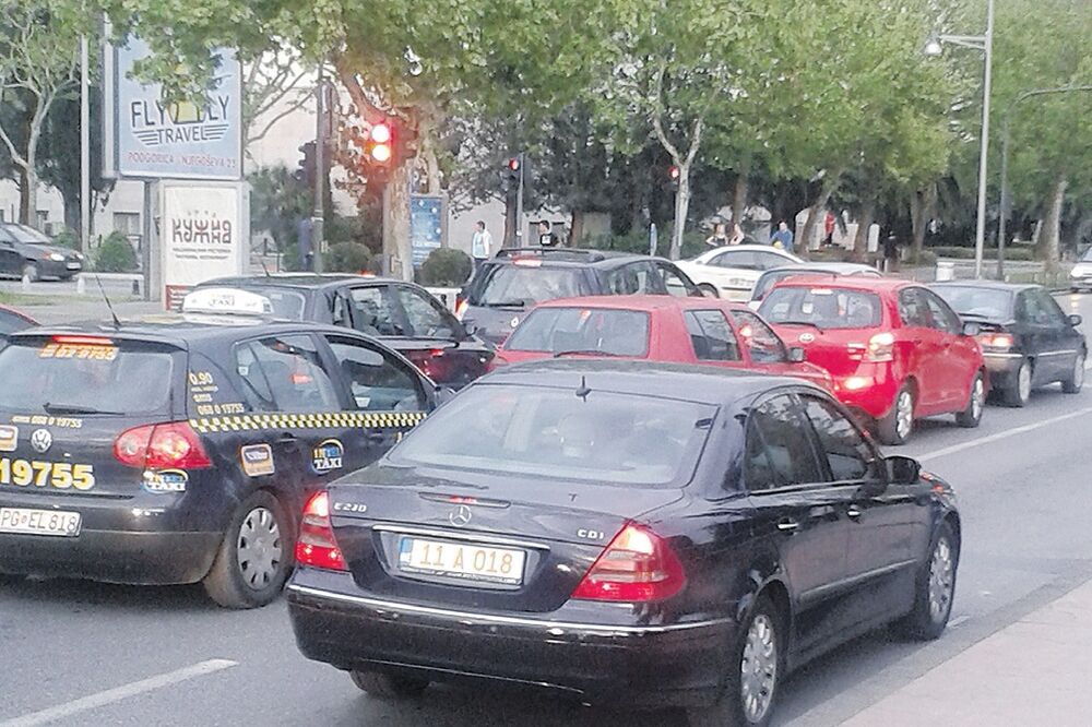 Diplomatski auto, Turska, Foto: Čitalac Vijesti